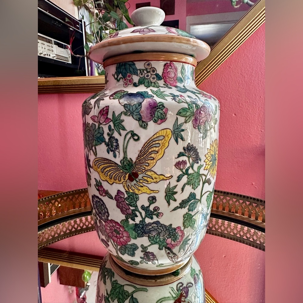 Lovely Mid-Century "Hundred Butterflies" Chinese Enameled Clay Lidded Jar